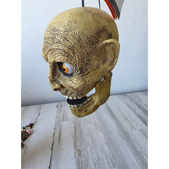 Vintage seasonal visions chattering zombie Halloween animated light up funny dec - Picture 5 of 10